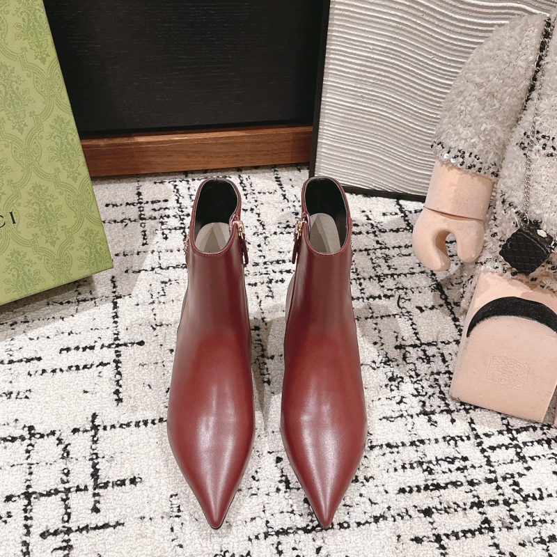 G*u*i boots